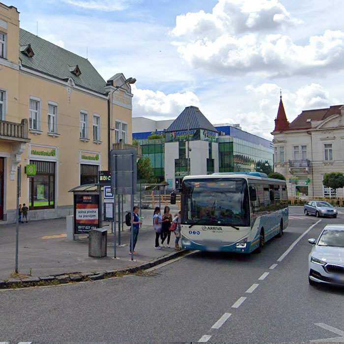 Zastávka Hotel Lev