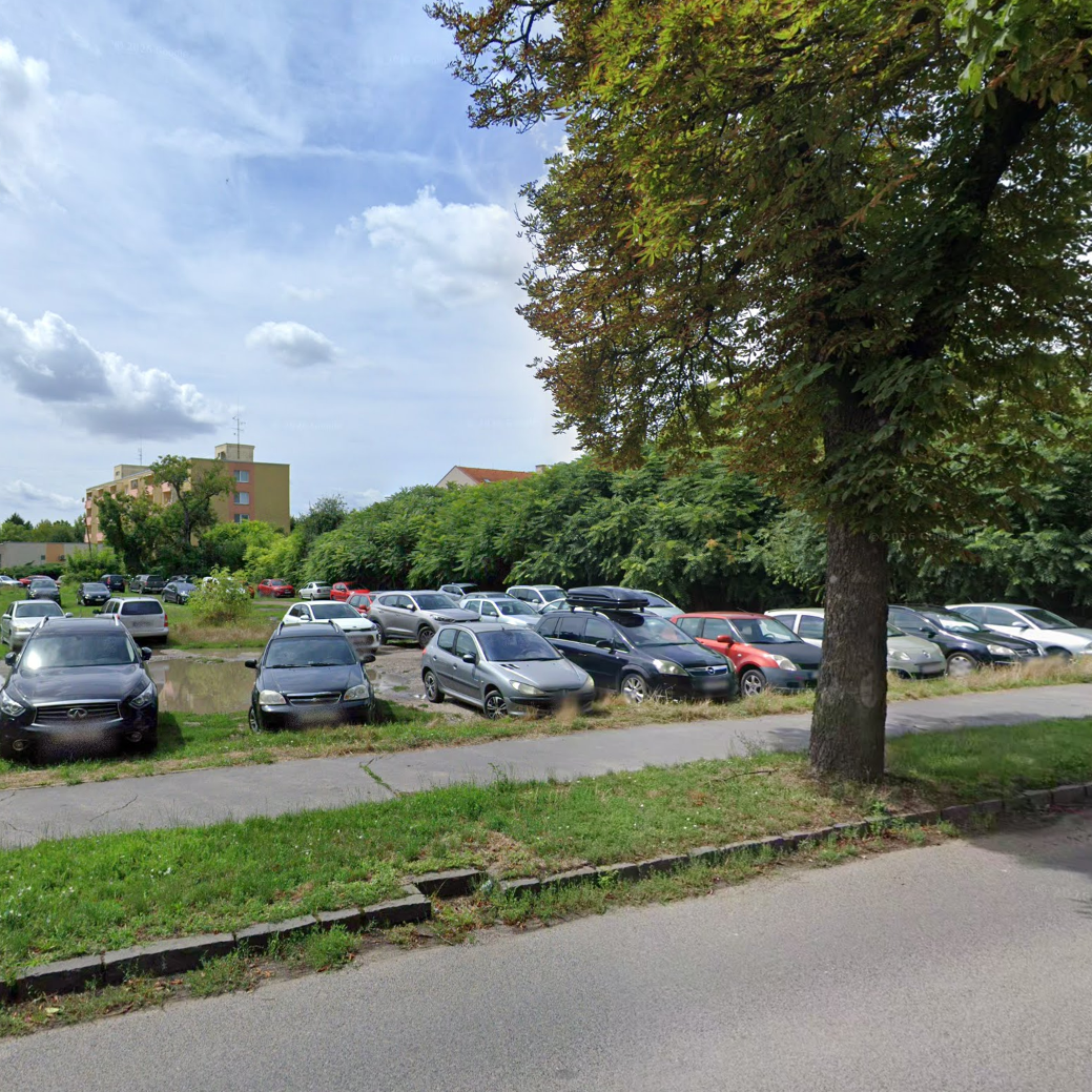 Parkovanie na trávniku